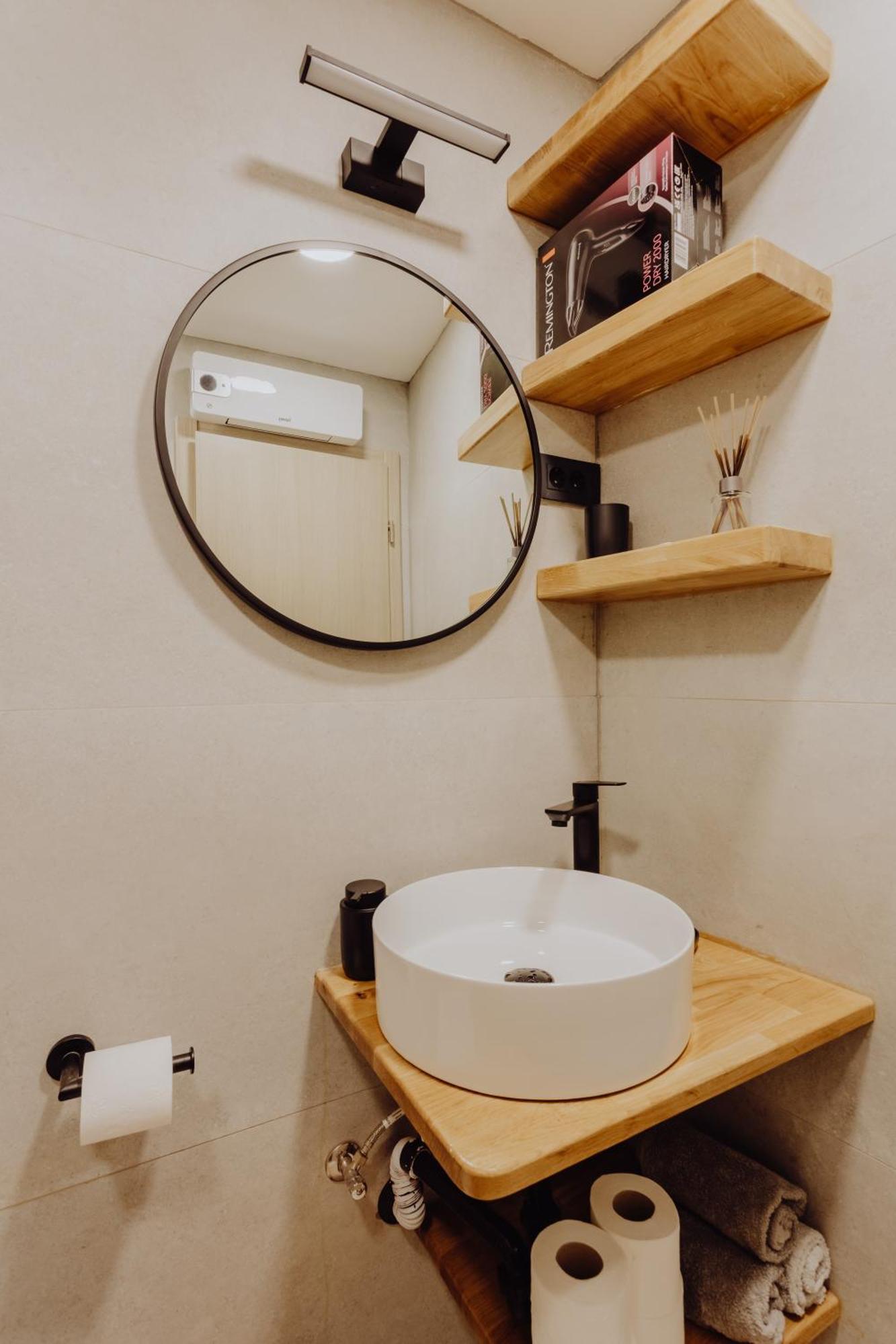 Twenty 5 Apartment สปลิท ภายนอก รูปภาพ